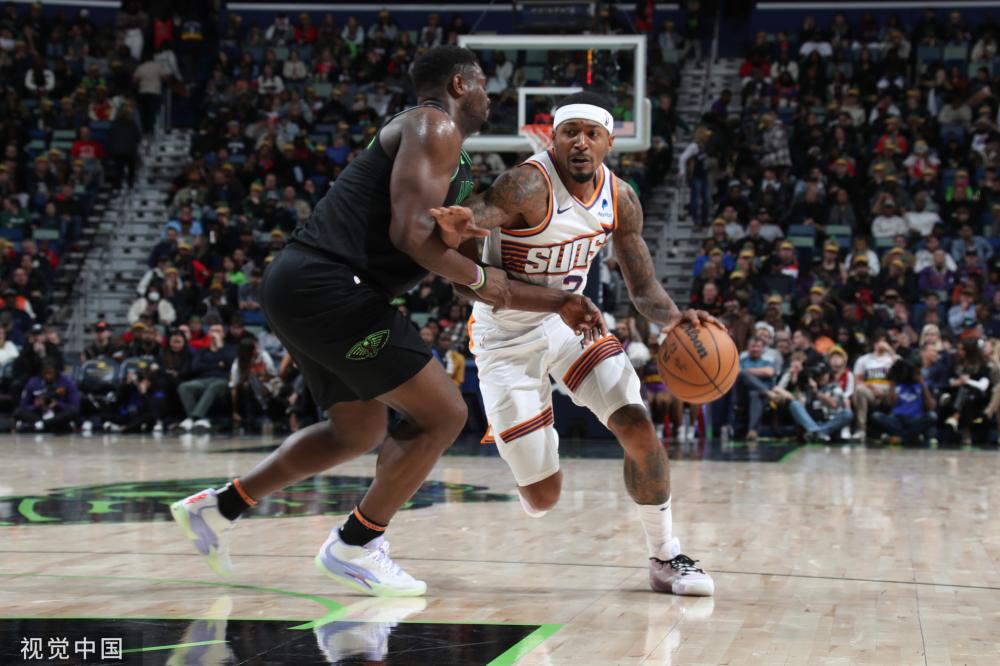 他的稳健和 他的稳健和