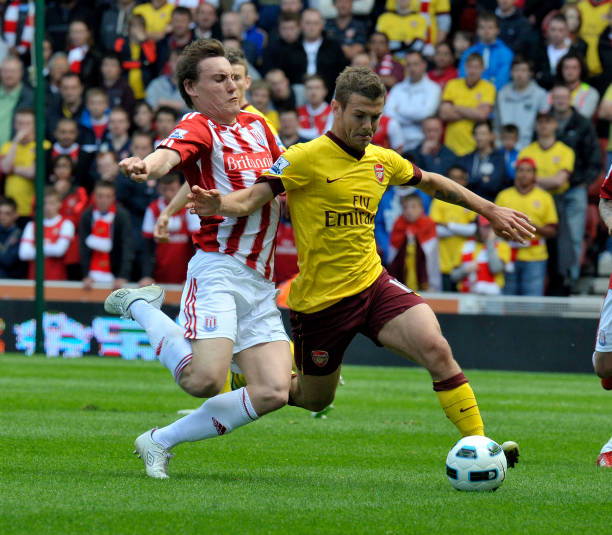 更加从容应 更加从容应